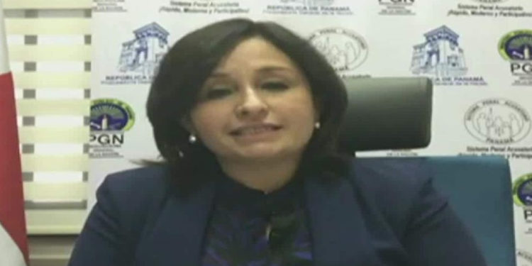 Renuncia procuradora de Panamá en medio de escándalo por los “Varela leaks”