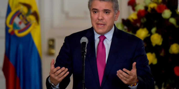 Iván Duque enfrenta su primer paro general en rechazo a su gobierno