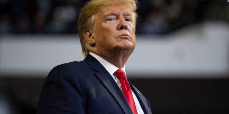 El cartero y la mala hora de Trump