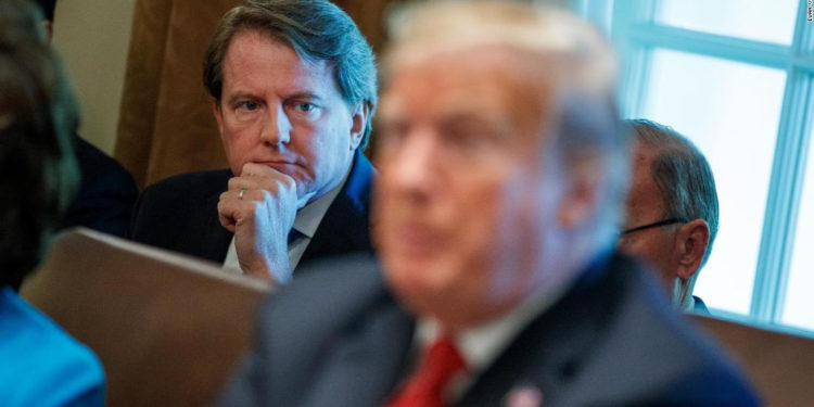 Conclusiones de un día ajetreado en los tribunales sobre la investigación de juicio político