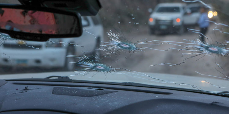 ¿Armas estadounidenses en la masacre LeBarón? El Gobierno de México ya había pedido a EE.UU. frenar el tráfico de armas