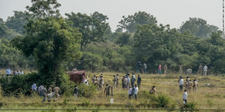 La policía de Hyderabad mata a tiros a cuatro sospechosos de violación que causó gran indignación en la India