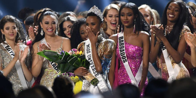 Zozibini Tunzi, Miss Universo 2019: Estar aquí hoy, con mi cabello y mi color de piel, es algo realmente mágico