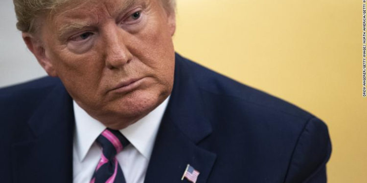Importante publicación evangélica pide la destitución de Trump
