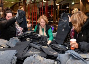 Black Friday Arrives Without the Mad Rush
