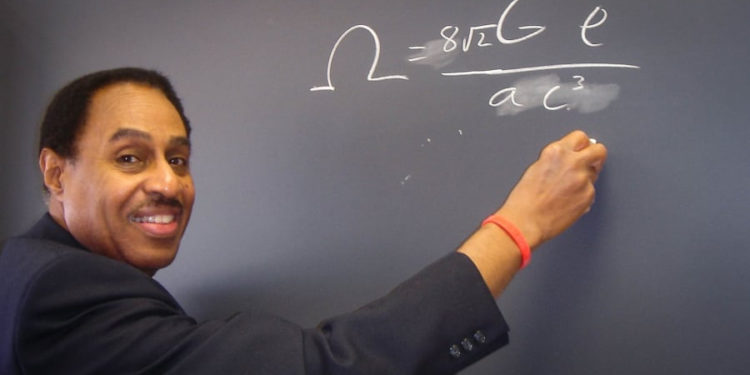 Conoce a Ron Mallett, el científico que intenta viajar en el tiempo