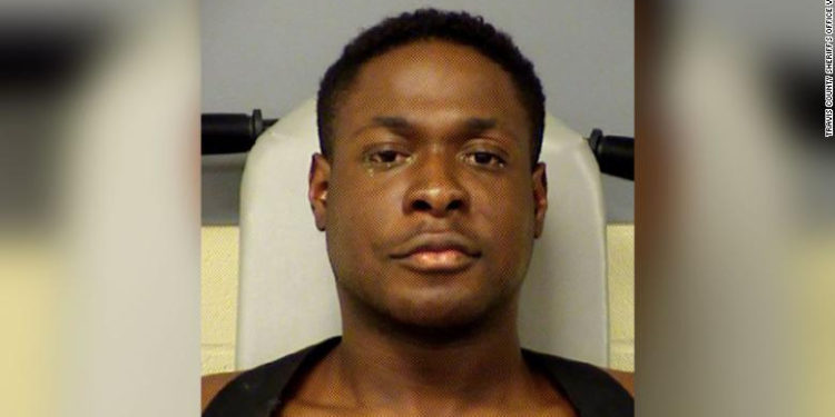 La policía dice que la cámara de un timbre capturó a un hombre que confesaba haber matado a su hermana embarazada