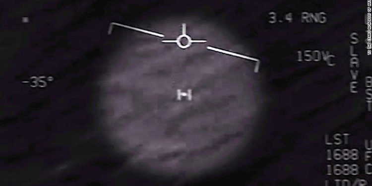 Los extraterrestres sí existen y podrían estar viviendo entre nosotros en la Tierra, dice la primera astronauta británica