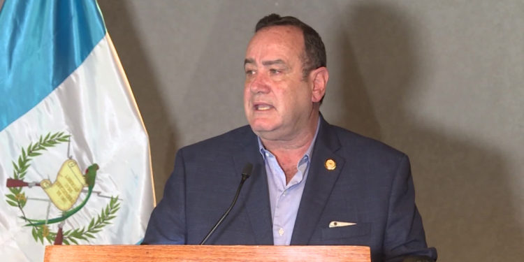 Giammattei anuncia que reforzarán su seguridad en la toma de posesión