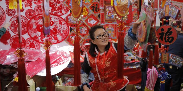 China’s Economic Growth Slows to 6.1% as Trade