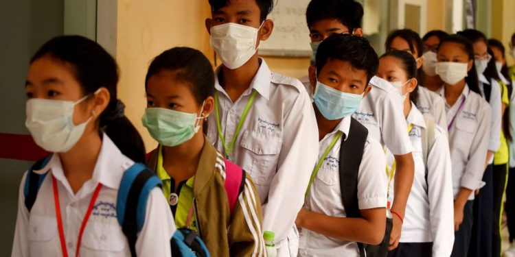 Autoridades de salud de Paraguay evalúan caso sospechoso de coronavirus