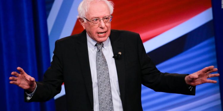 Bernie Sanders mantiene el liderazgo en la segunda publicación de la encuesta de seguimiento de CNN en Nueva Hampshire