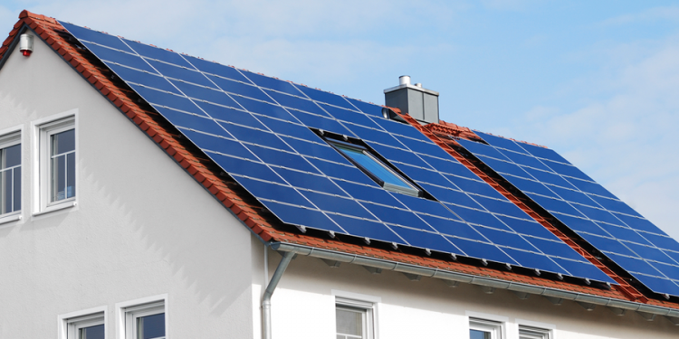 España: Leroy Merlin, IKEA, Expert y Milar se lanzan al negocio de la fotovoltaica