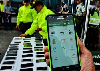 Las sofisticadas formas de vender celulares robados en Cali