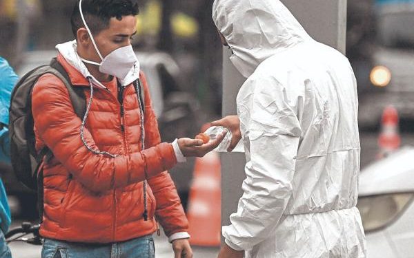 Colombia: Producción de geles crece en hasta un 500% por covid-19