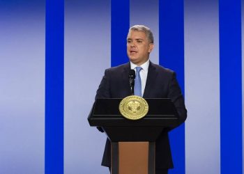 Duque cierra fronteras con Venezuela y restringe ingreso de extranjeros desde Europa y Asia – Semana.com