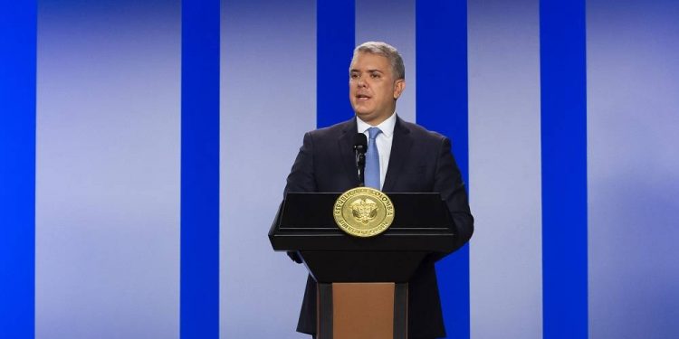 Duque cierra fronteras con Venezuela y restringe ingreso de extranjeros desde Europa y Asia – Semana.com