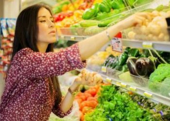 España: El efecto del coronavirus eleva las ventas de gran consumo en marzo