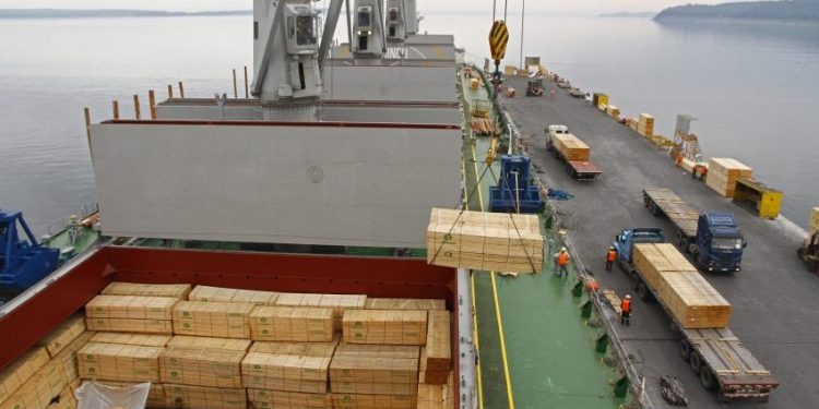 incertidumbre en los mercados internacionales afectaría las exportaciones en la Región del Bío Bío