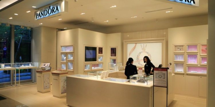 Pandora tendría ‘concept store’ en el aeropuerto Jorge Chávez