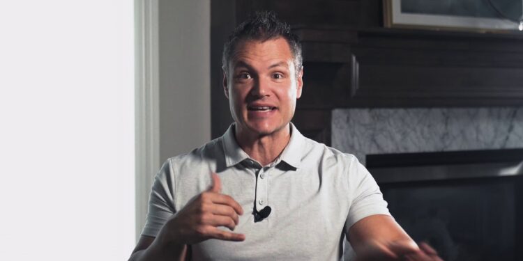 SOCIAL RETAIL VS  MLM