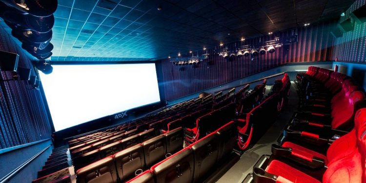 “Hay 104 salas de cine paralizadas a nivel nacional”