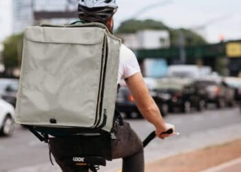 “No se encuentra autorizado ningún servicio delivery por aplicativo”