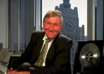 Sumner Redstone, Chairman Emeritus of ViacomCBS, dead at 97