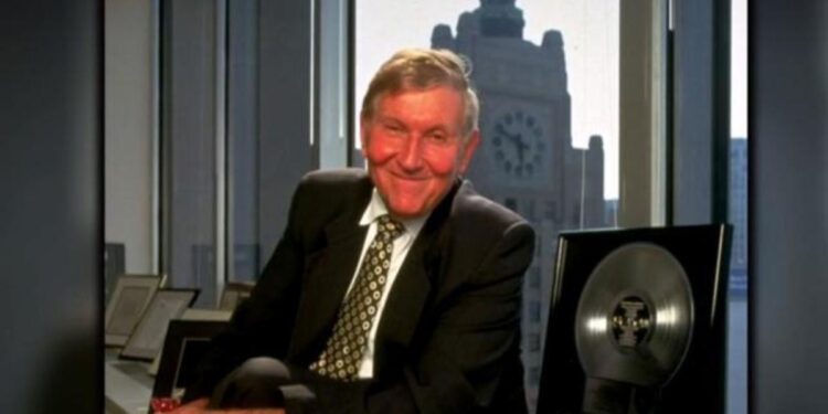 Sumner Redstone, Chairman Emeritus of ViacomCBS, dead at 97