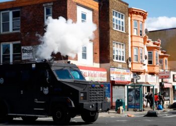 Philadelphia City Council passes bill banning use of tear gas, rubber bullets and pepper spray during protests