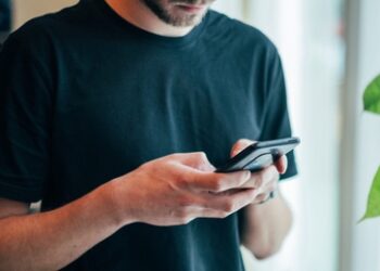 redes sociales y Whatsapp