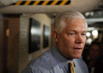 GOP lawmakers gave tours to Trump supporters before riot, Capitol police probing claims