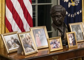 Cesar Chavez’s son happy dad’s bust is in Biden Oval Office