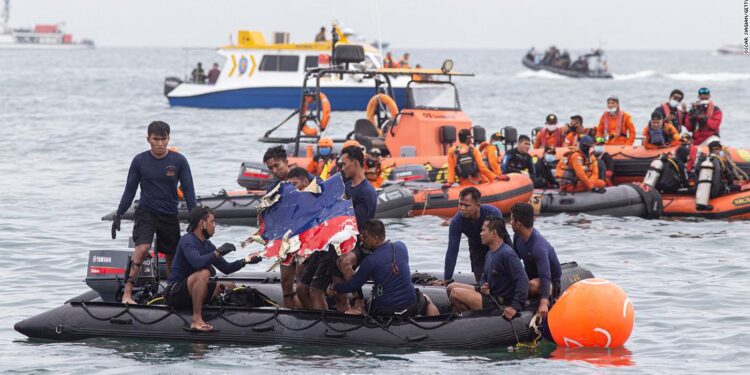 Indonesia plane crash: Human reamins found by the Sriwijaya Air rescue operation