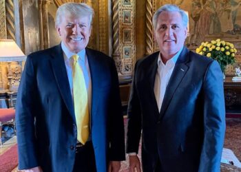 McCarthy and Trump discuss Republicans plans to take back House majority at Florida meeting Thursday