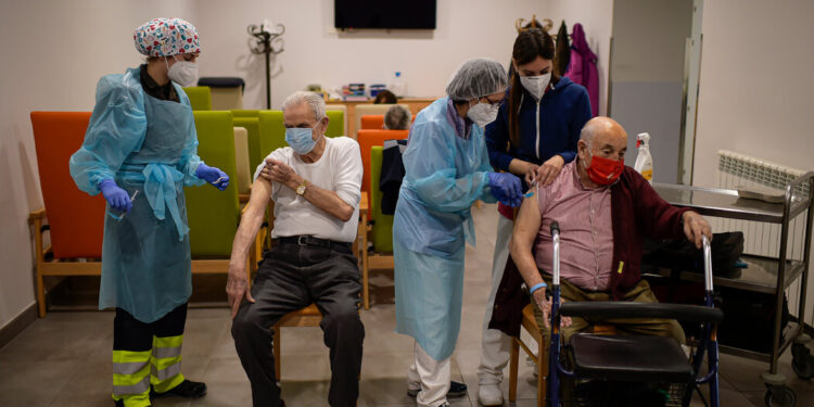 E.U. Makes a Sudden and Embarrassing U-Turn on Vaccines