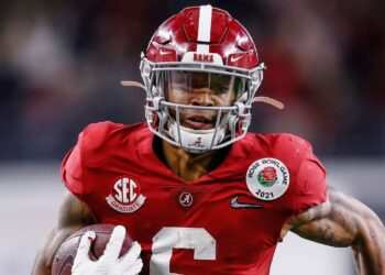Alabama Crimson Tide WR DeVonta Smith says focus is on Ohio State Buckeyes after winning Heisman Trophy