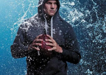 Crisis impulsa ventas online de Under Armour y recibe grandes ganancias