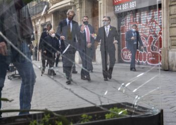 Uno de cada tres comercios se ha planteado cerrar en España