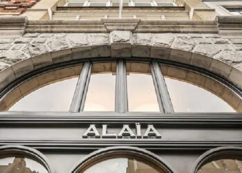 Richemont adquiere Alaïa y pone en su dirección creativa a un diseñador