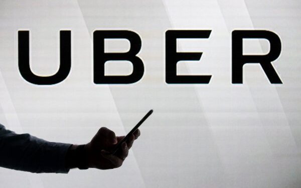 Uber tendrá que considerar a sus conductores como “empleados” en Reino Unido