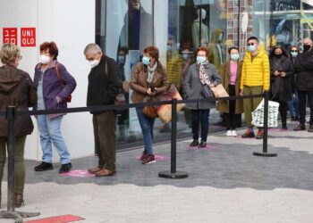 Reaperturan centros comerciales en Europa