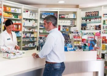 Farmacias, kioskos y mercados