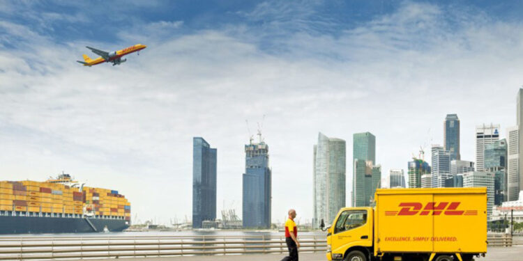 DHL presenta Reefertanks