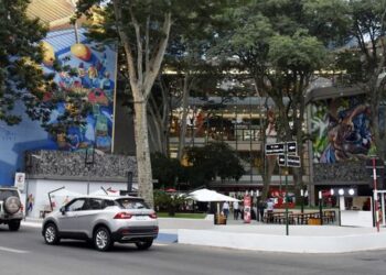 Comercios y restaurantes