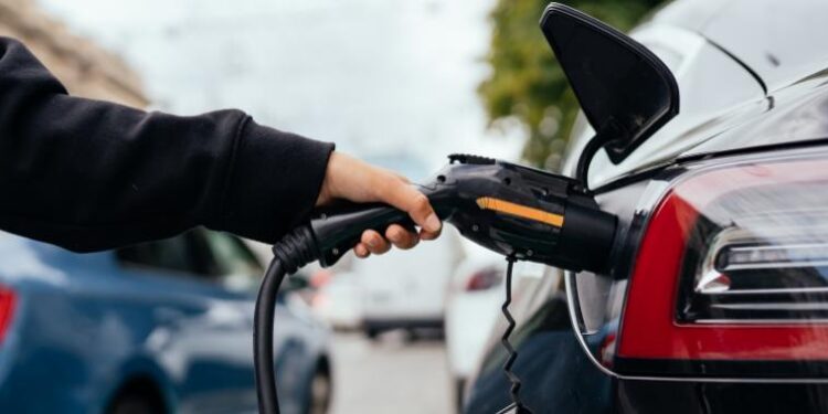 carrera de la electromovilidad