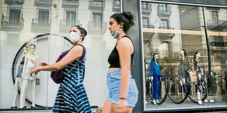 Los cierres masivos de Inditex y H&M transforman las ciudades españolas
