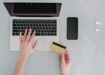 E-commerce