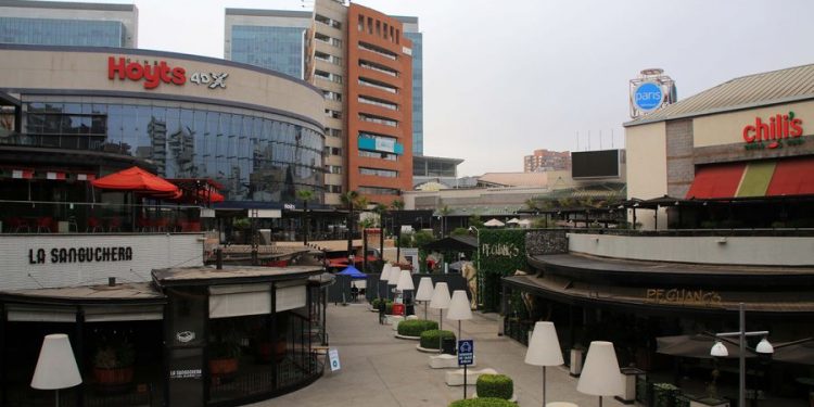 Parque Arauco elevó sus ingresos un 55.9% en el primer trimestre