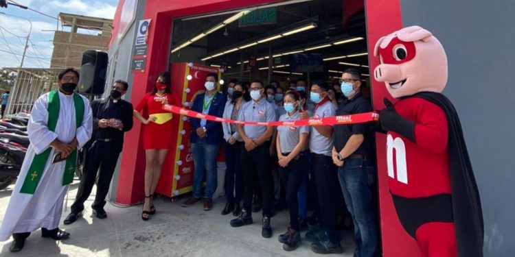 Maxi Ahorro abre una nueva tienda en el Perú y anuncia otras 10 aperturas